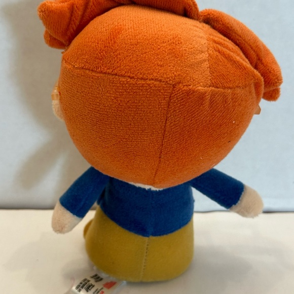 Stranger Things Barb Stuffed Toy Netflix Official Merchandise Doll Funko - Picture 4 of 5